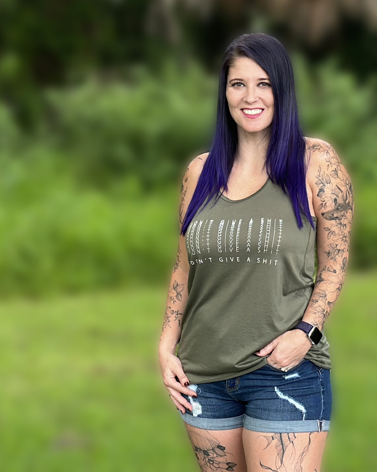 APPAREL & ACCESSORIES