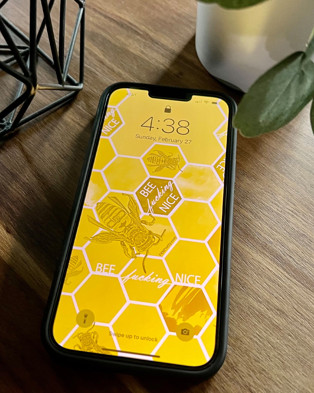 FREEBIE: Phone Wallpapers